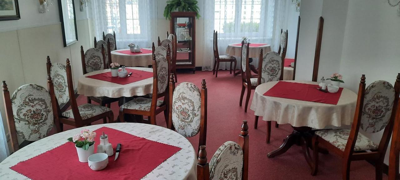 Hotel Excellent Prague Ngoại thất bức ảnh